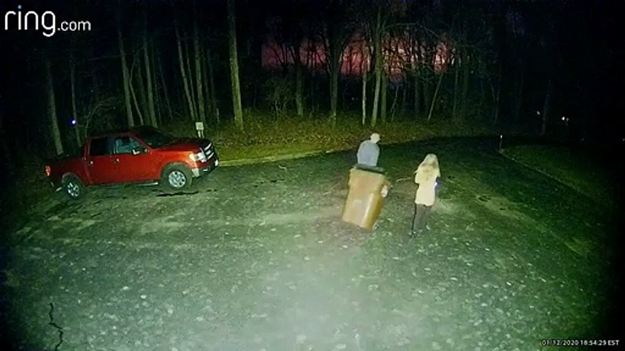 Weird, Unidentified Lights Fill Night Sky