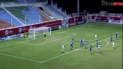 Suudi genç yetenek topa öyle bir vurdu ki...