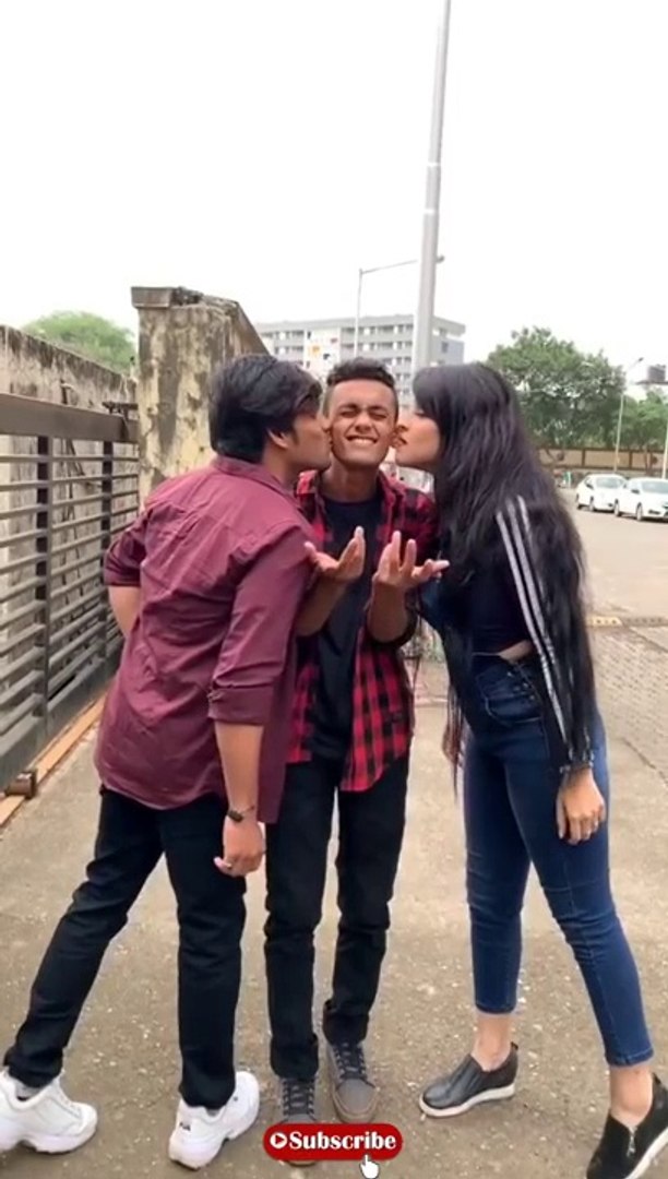 New hot tik tok video 2020  Latest trending musically tik tok videos 2020  टिक टोक रोमांटिक युगल लक्ष्य संकलन वीडियो प्यार चुंबन गोलमाल Tiktok मिक्स  मज़ा