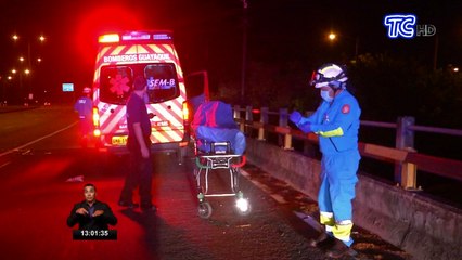 Patrullero policial habría atropellado a un hombre en la vía Perimetral