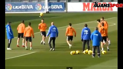 Real Madrid antrenmanında ortada sıçan oyunu