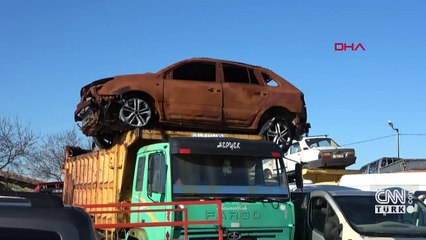 Göçmen kaçakçılığından yakalanan araçlar birikti