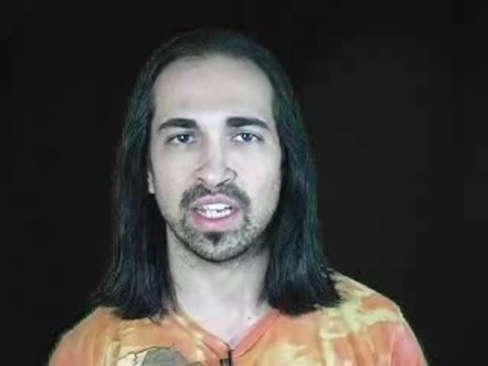 Meeting women online - Do hot chicks look for online dating?