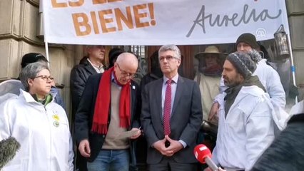Almanya Gıda ve Tarım Bakanlığı önünde protesto