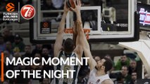 7DAYS Magic Moment of the Night: Nick Calathes & Georgios Papagiannis, Panathinaikos OPAP Athens