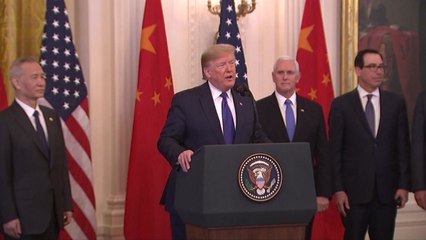미중 1단계 무역합의에 서명...트럼프 "획기적이다" / YTN