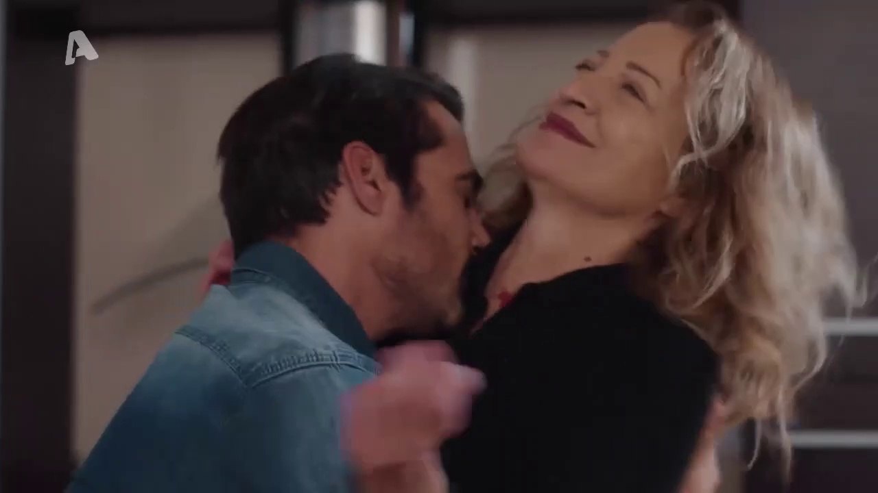 ΑΣΤΕΡΙΑ ΣΤΗΝ ΑΜΜΟ - ΕΠΕΙΣΟΔΙΟ 84