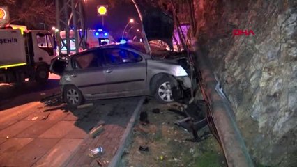 Ankara'da trafik kazaları 5 yaralı
