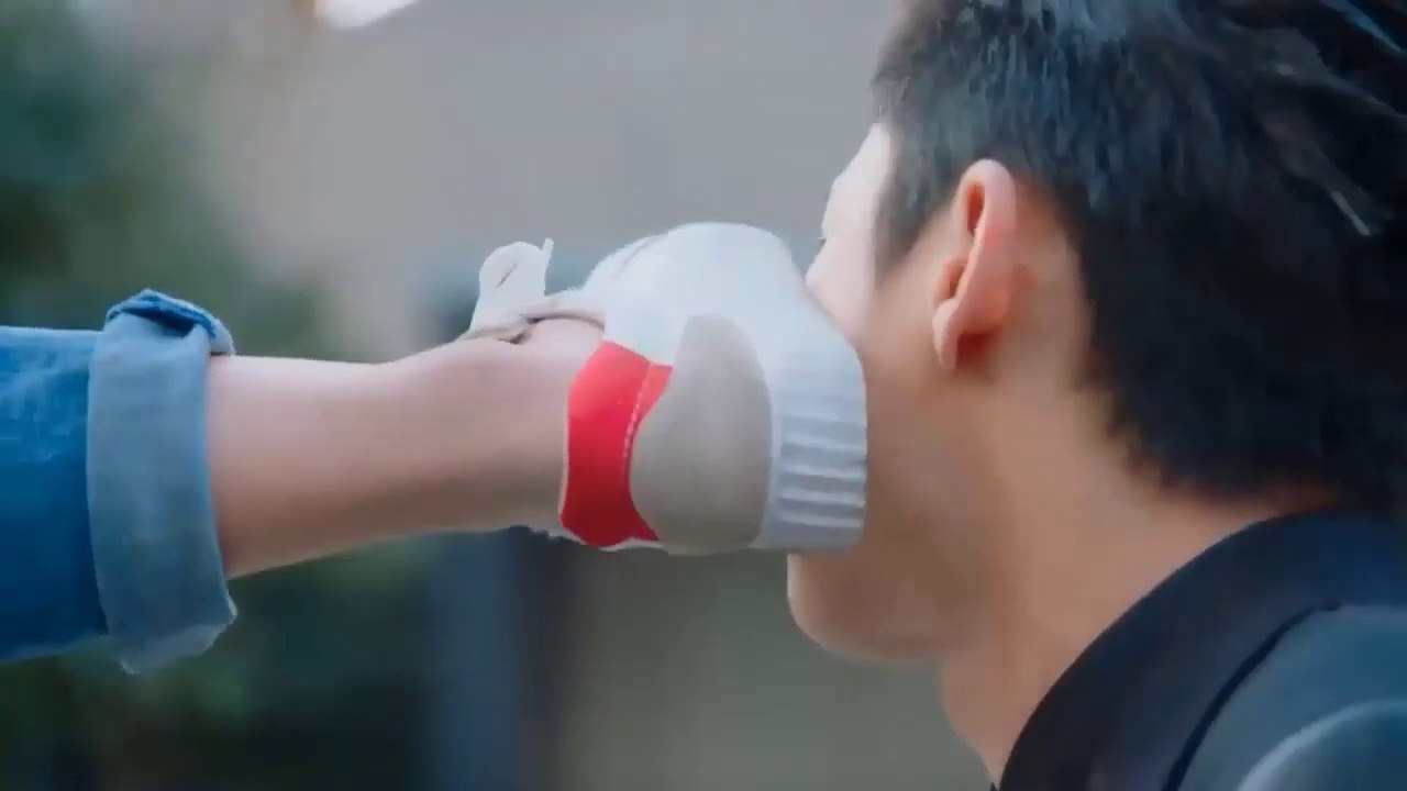 A_Sweet_And_Salty_College_Love_Story_|Korean_Drama_|Chinese_Drama(720p)