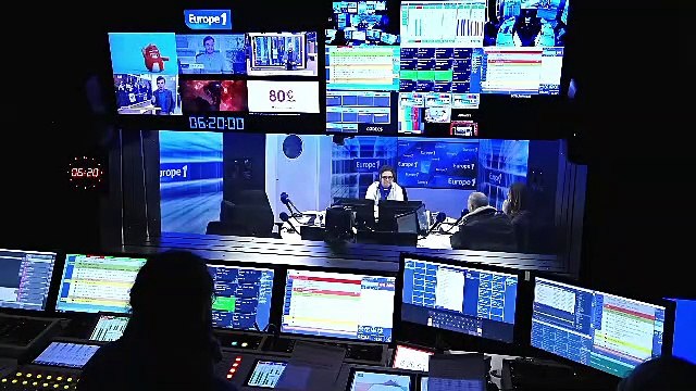 Écriture d'une chanson pour Johnny : Boris Lanneau considère qu'il a ouvert la porte du studio à ses fans