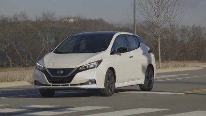 2020 Nissan LEAF Driving Video
