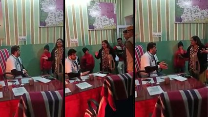 Descargar video: हनुमानगढ़ : पीलीबंगा SDM प्रियंका तिलानिया और डॉ. नरेन्द्र बिश्नोई कुर्सी को लेकर आमने-सामने