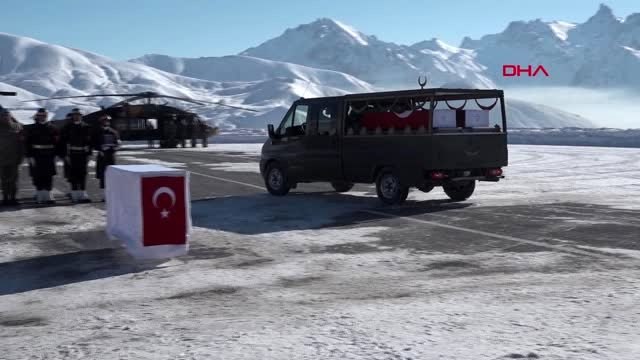 Şehit piyade sözleşmeli er tolga kaplan ve er sait miyanyedi için tören düzenlendi-2