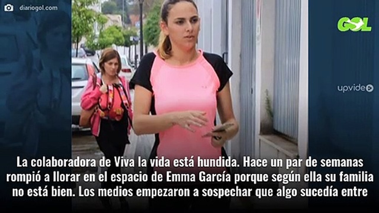¡Se lo quita todo! Isabel Pantoja no comenta la foto: ¡Sin nada y así!