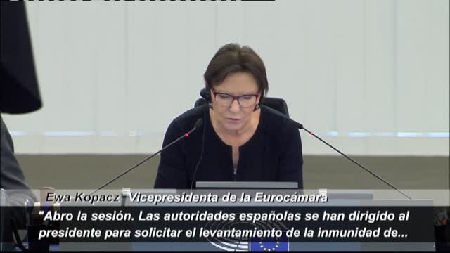 La Eurocámara activa el suplicatorio contra Puigdemont y Comín