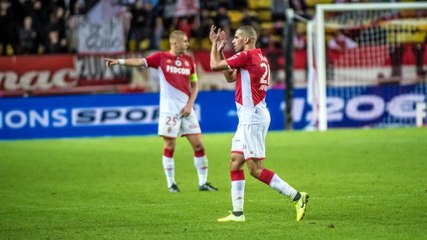 Aston Villa, Islam Slimani'yi kadrosuna katmak istiyor