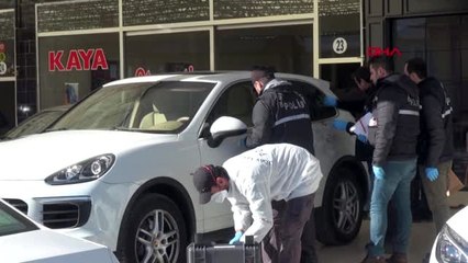 Sivas lüks araçtaki 70 bin liralık 3 pırlanta yüzük çalındı