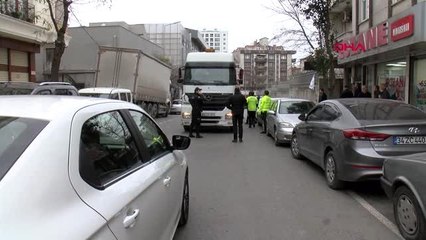 Gaziosmanpaşa'da tır'ın altında kalan çocuk öldü