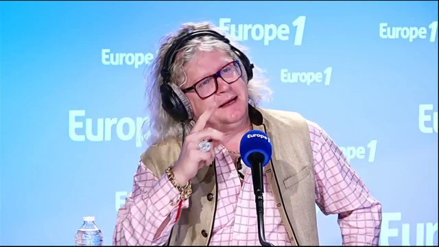 EXTRAIT - Quand Pierre-Jean Chalençon raconte des anecdotes sur la vie de Napoléon