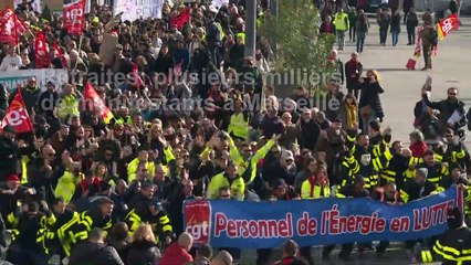 Retraites: plusieurs milliers de manifestants à Marseille