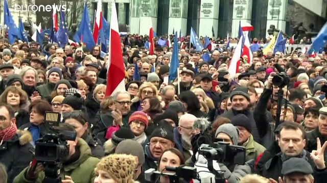 Ценностям ЕС верны не все