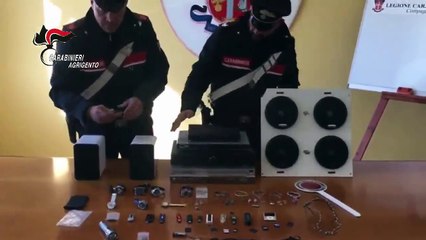 Sciacca (AG) - Ladro d'appartamento beccato in casa dal proprietario, arrestato (16.01.20)