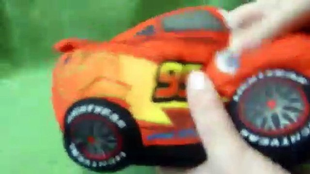 Talking Lightning McQueen Plush Toy Review- Disney CARS 2 Talking Race Pals-