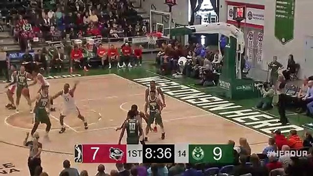 Jemerrio Jones Posts 11 points & 12 rebounds vs. Erie BayHawks