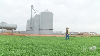 Gilbert farmers holding on to past while embracing landscape of the future