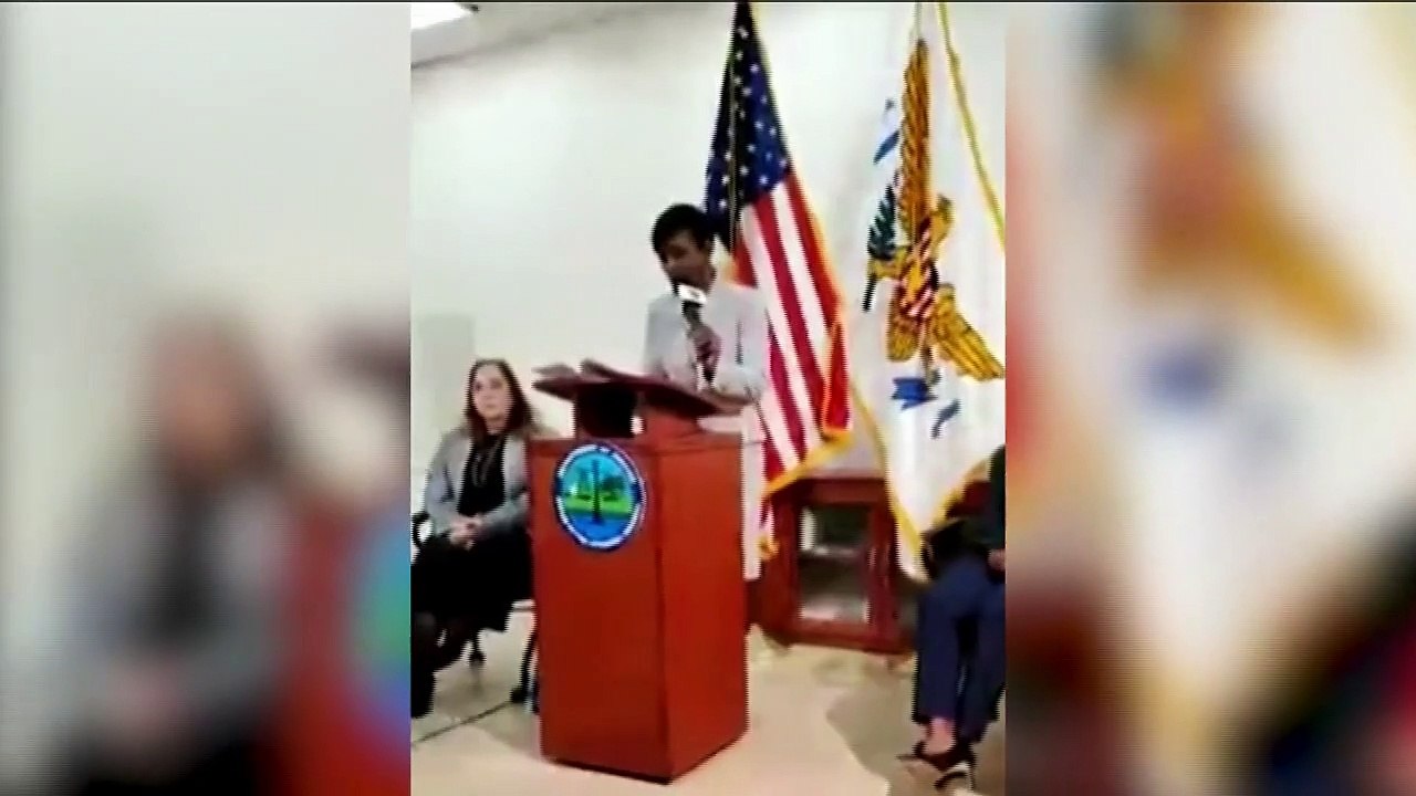 Jeffrey Epstein accusé d'agressions sexuelles dans les Îles Vierges