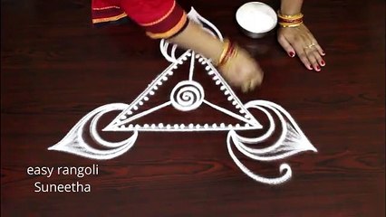 Beautiful free hand kolam    Latest rangoli designs    simple n easy muggulu