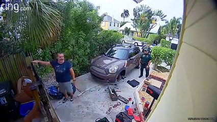 Un voisin appelle la police à cause d'un perroquet