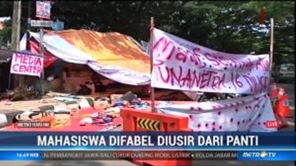 Diusir Panti Wiyata Guna, Mahasiswa Difabel Bertahan di Trotoar