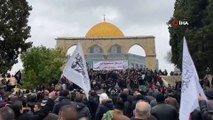 - Filistinliler Mescid-i Aksa'da İsrail’i protesto etti