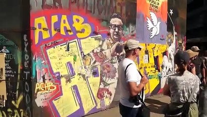 "Chile despertó", un tour por el arte callejero inspirado por la revuelta