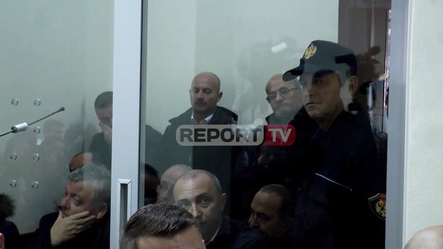 Report TV - Dalin para gjykatës 31 të arrestuarit për dëmet nga tërmeti