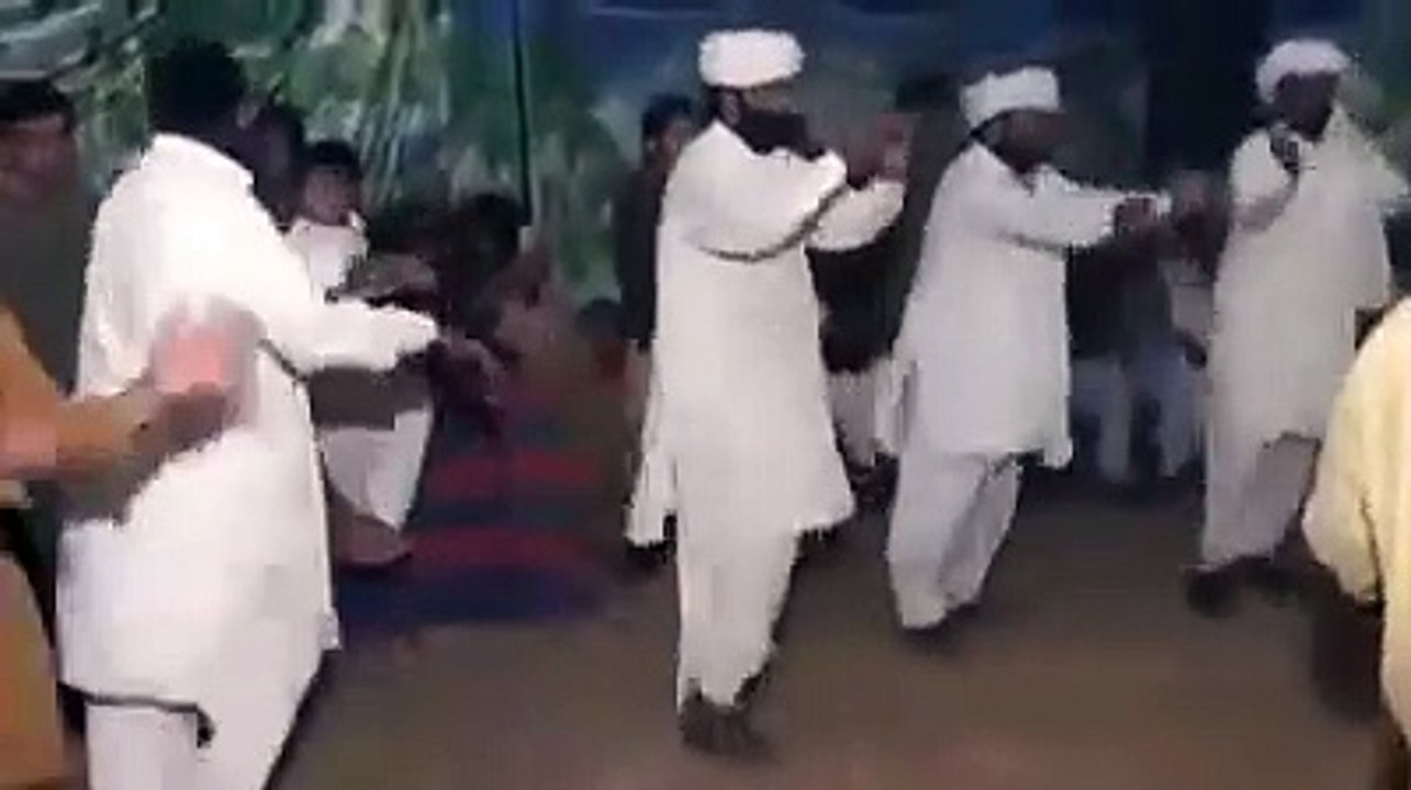 Saraiki_best dance by dancers