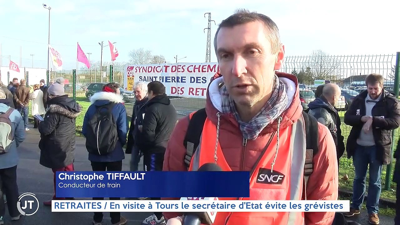 RETRAITES En visite à Tours le secrétaire d'Etat évite les grévistes