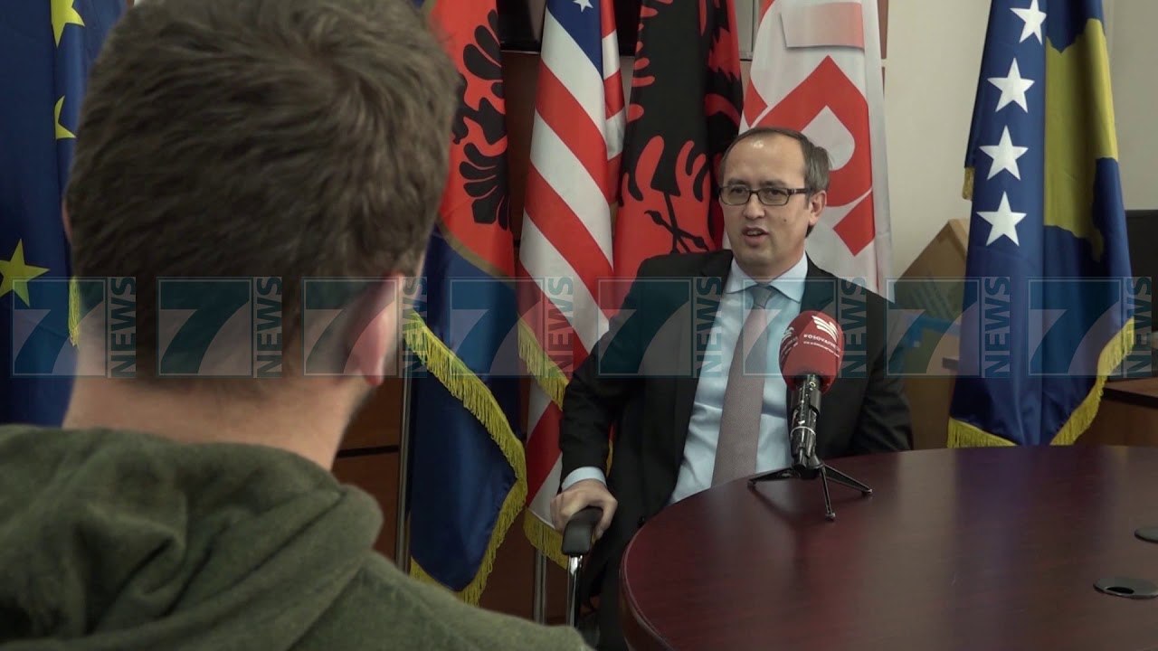 ISA MUSTAFA «KURTI I DO TE GJITHA, KREU I PARLAMENTIT NA TAKON» - News, Lajme - Kanali 7