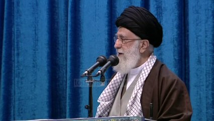 Lideri suprem i Iranit udhëheq faljen e xhumasë, për herë të parë që nga viti 2012