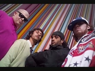 Une bande de mecs sympas