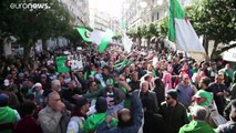 الجزائريون يواصلون التظاهر للأسبوع 48 للتأكيد على قوة الحراك وسط شكوك بـ