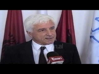 Neritan Ceka për daljen vetëm në zgjedhje - (10 Prill 2000)