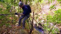 Exclusive Running Wild Clip - Bear Grylls And Zachary Quinto In Panama - Rappelling