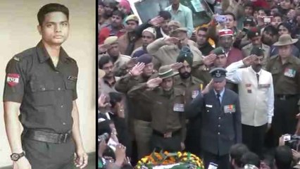 कुपवाड़ा में शहीद हुए कुशीनगर के चंद्रभान का पार्थिव शरीर पहुंचा गांव