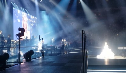 Céline Dion chante "Over the rainbow" en hommage à sa maman