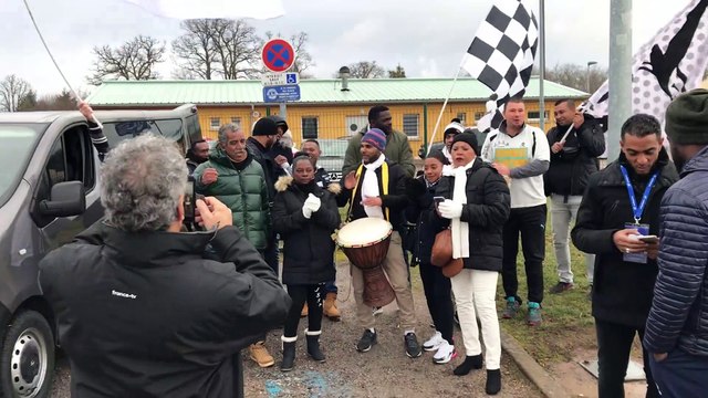 FOOTBALL (coupe de France) : les supporters de la JS Saint-Pierroise mettent déjà l'ambiance avant le 16e de finale à Epinal