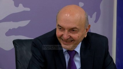 Скачать видео: Mustafa: VV, me logjikë lufte/ Kritika e kreut të LDK-së për partnerin e tij Albin Kurti