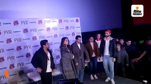 इलिगल वेपन पर श्रद्धा कपूर और वरुण धवन ने लगाए ठुमके