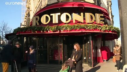 Παρίσι: Πυρκαγιά σε «στέκι» του Μακρόν